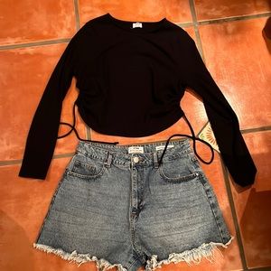 Cotton On Bundle - Backless black blouse and jean shorts